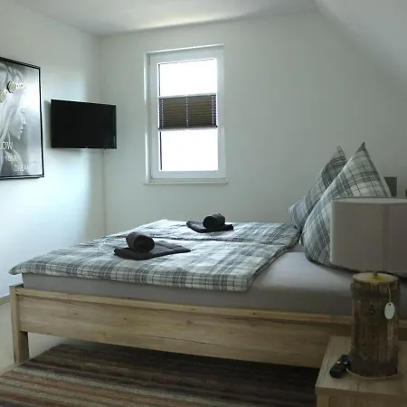 Yvette 1 - Idyllisches - Ihr Platz Fuer Erholung In *